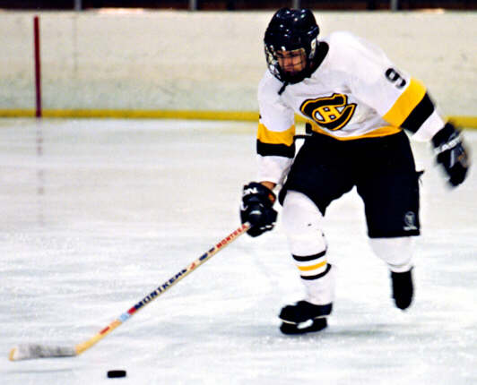 Lee Allen drives through the neutral zone.