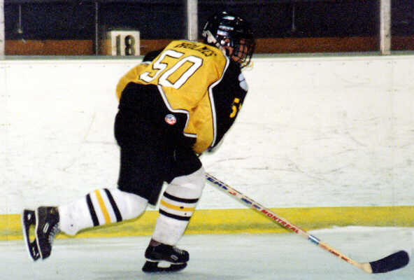 Jeremy Holmes jumps into the Tigers' breakout.